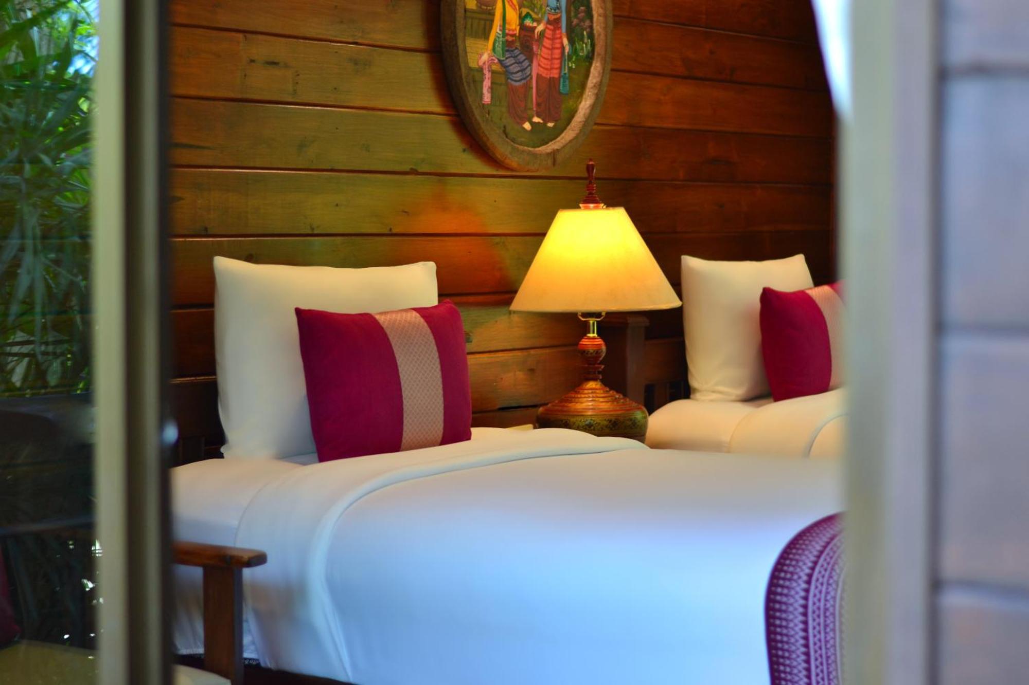 Thai Thai Sukhothai Resort Room photo