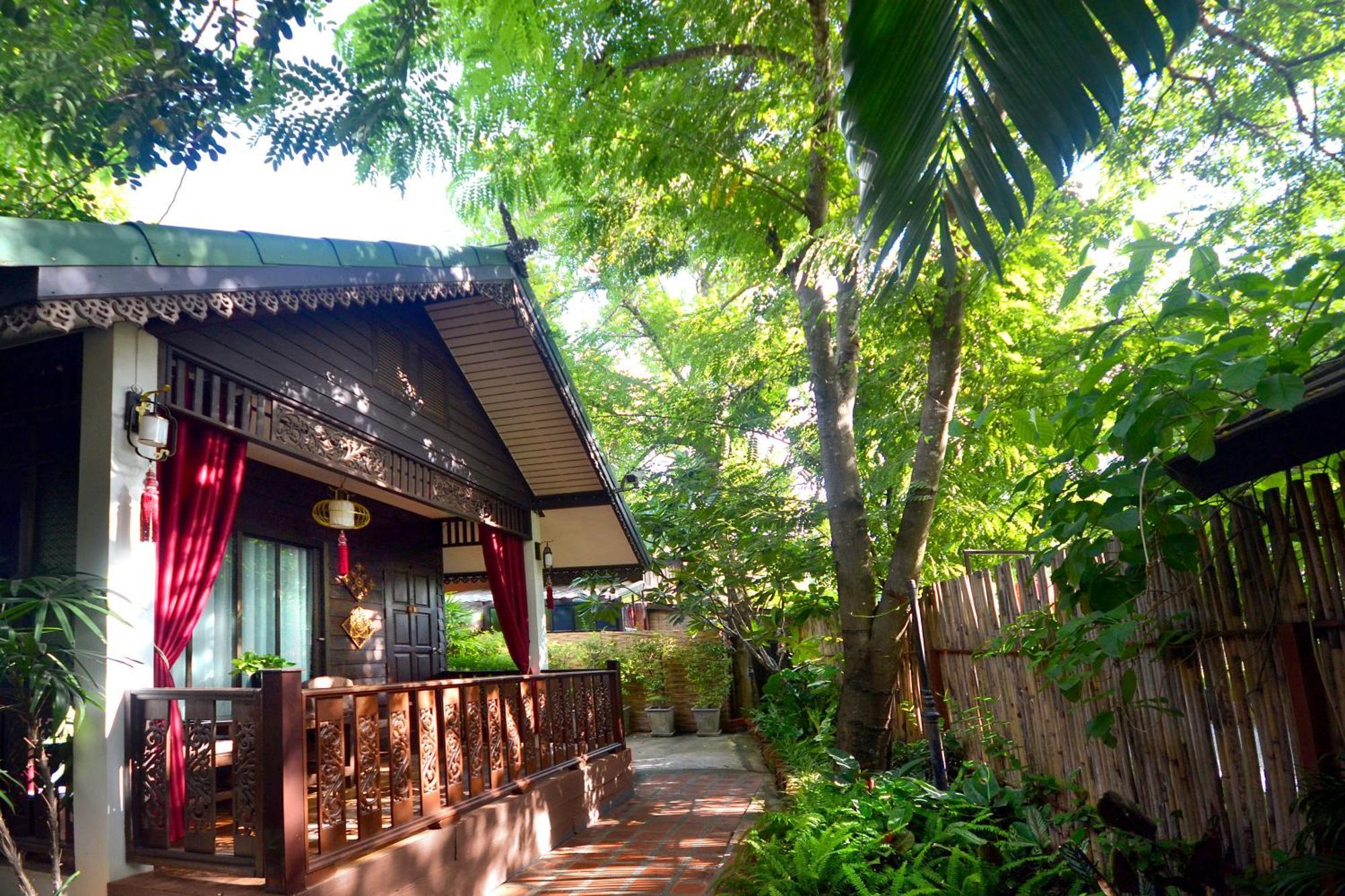 Thai Thai Sukhothai Resort Exterior photo